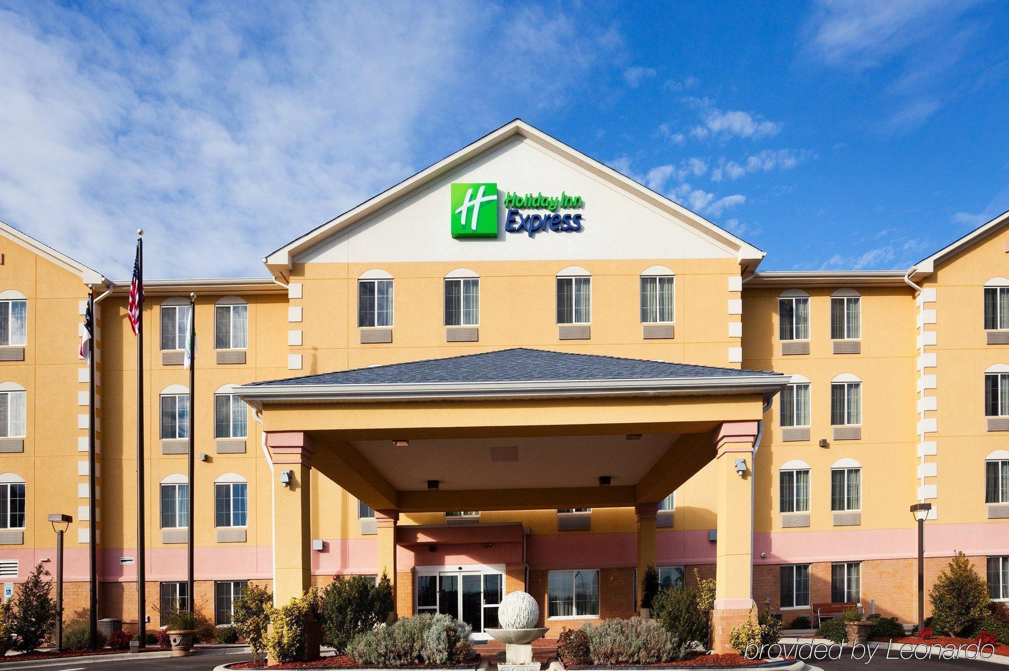 Holiday Inn Express Charlotte West - Gastonia By Ihg Zewnętrze zdjęcie