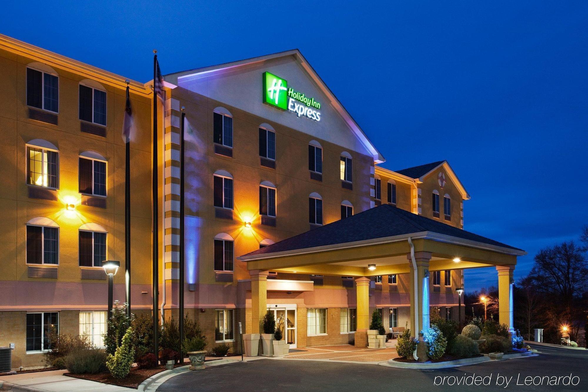 Holiday Inn Express Charlotte West - Gastonia By Ihg Zewnętrze zdjęcie