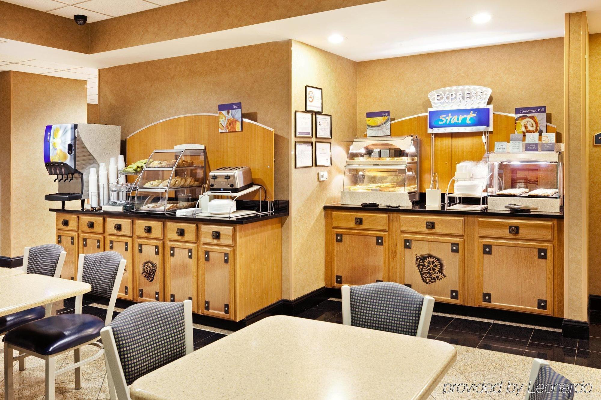 Holiday Inn Express Charlotte West - Gastonia By Ihg Zewnętrze zdjęcie
