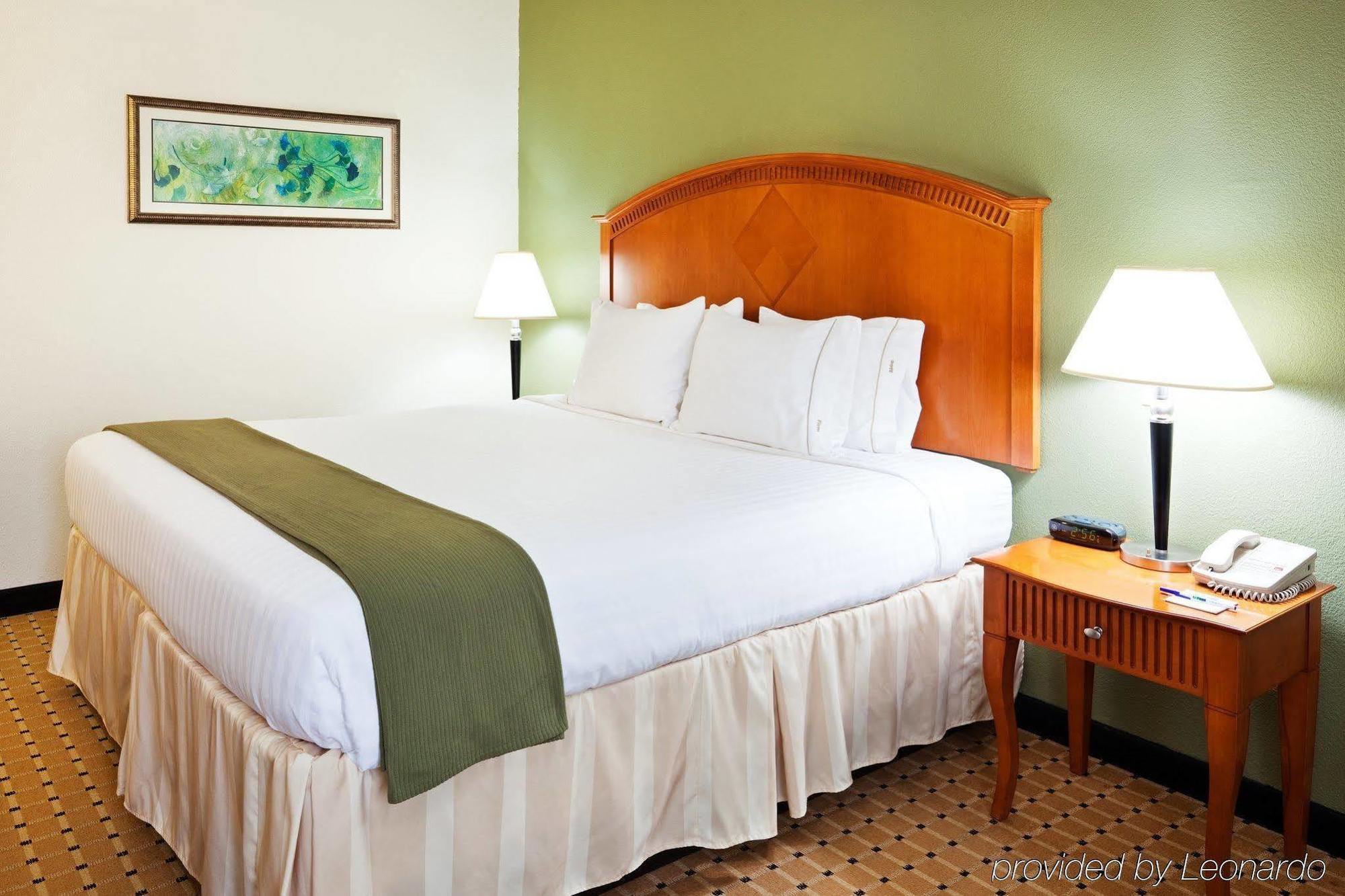 Holiday Inn Express Charlotte West - Gastonia By Ihg Zewnętrze zdjęcie